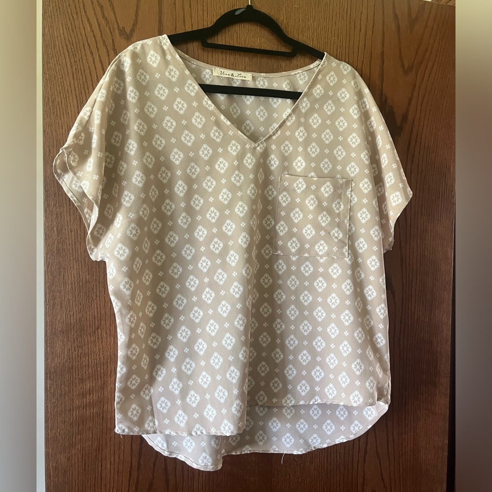 Vine and Love V-neck Top